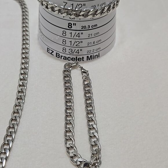 Silver Chain Necklace and Bracelet Set - Picture 4 of 7